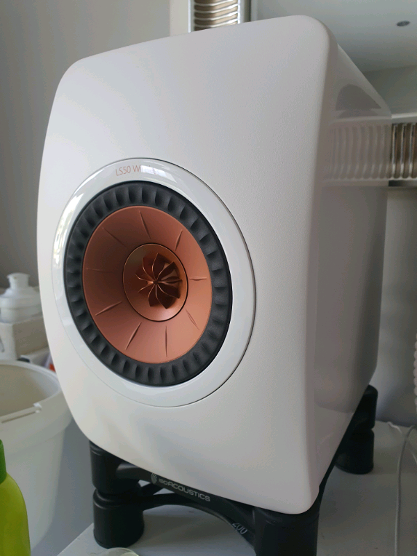 kef ls50w white
